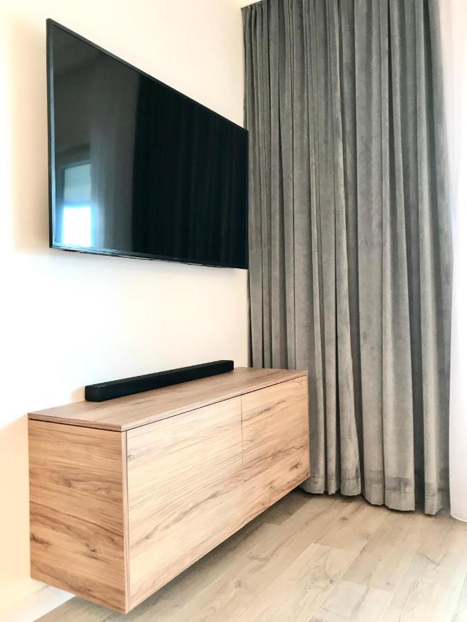 פוגורזליצה Apartament Rodzinny Z Duzym Tarasem מראה חיצוני תמונה